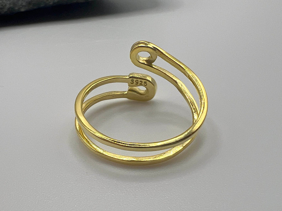Gold 925 Sterling Silver Safety Pin Ring, Wrap Ring, handmade jewelry, Statement Ring, Unique Ring, Paperclip Ring, Adjustable, Bypass ring